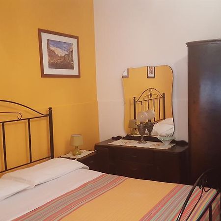 B&B Casa Paolo Fiumefreddo di Sicilia Ngoại thất bức ảnh